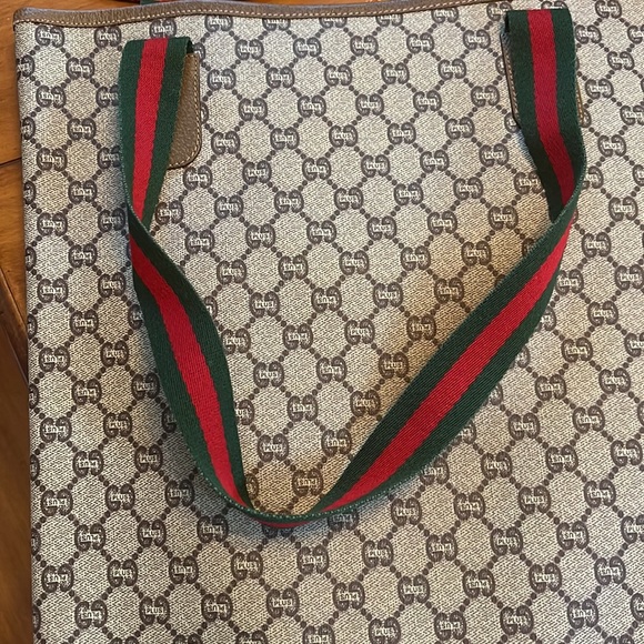 Gucci Plus Tote - Picture 6 of 8